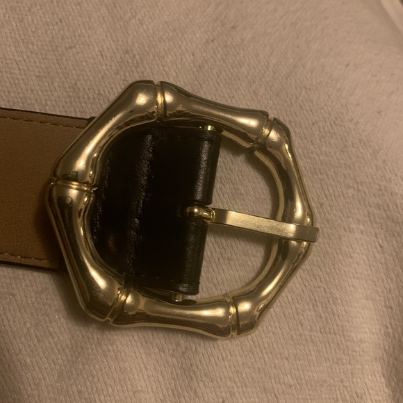 ✨⚡️💥Talbots Women Belt Size S Black Leather Exterior Gold Bamboo Buckle - Picture 7 of 11
